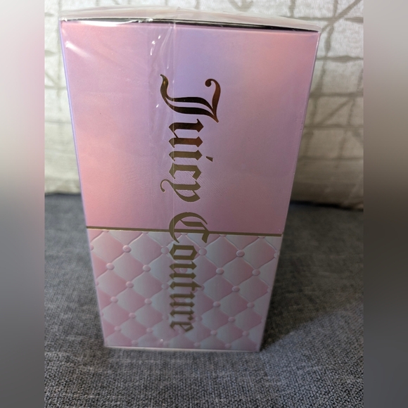 Juicy Couture rose land reed diffuser, 4 ounce, NEW IN BOX - Picture 5 of 6